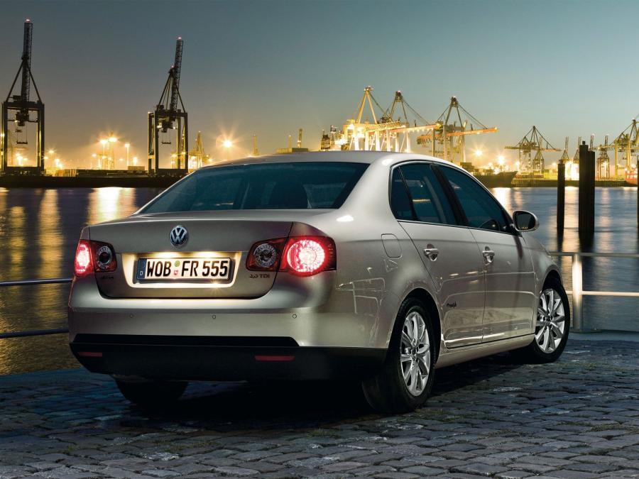  Volkswagen Jetta Freestyle 2010 года  (фото 3 из 3)
